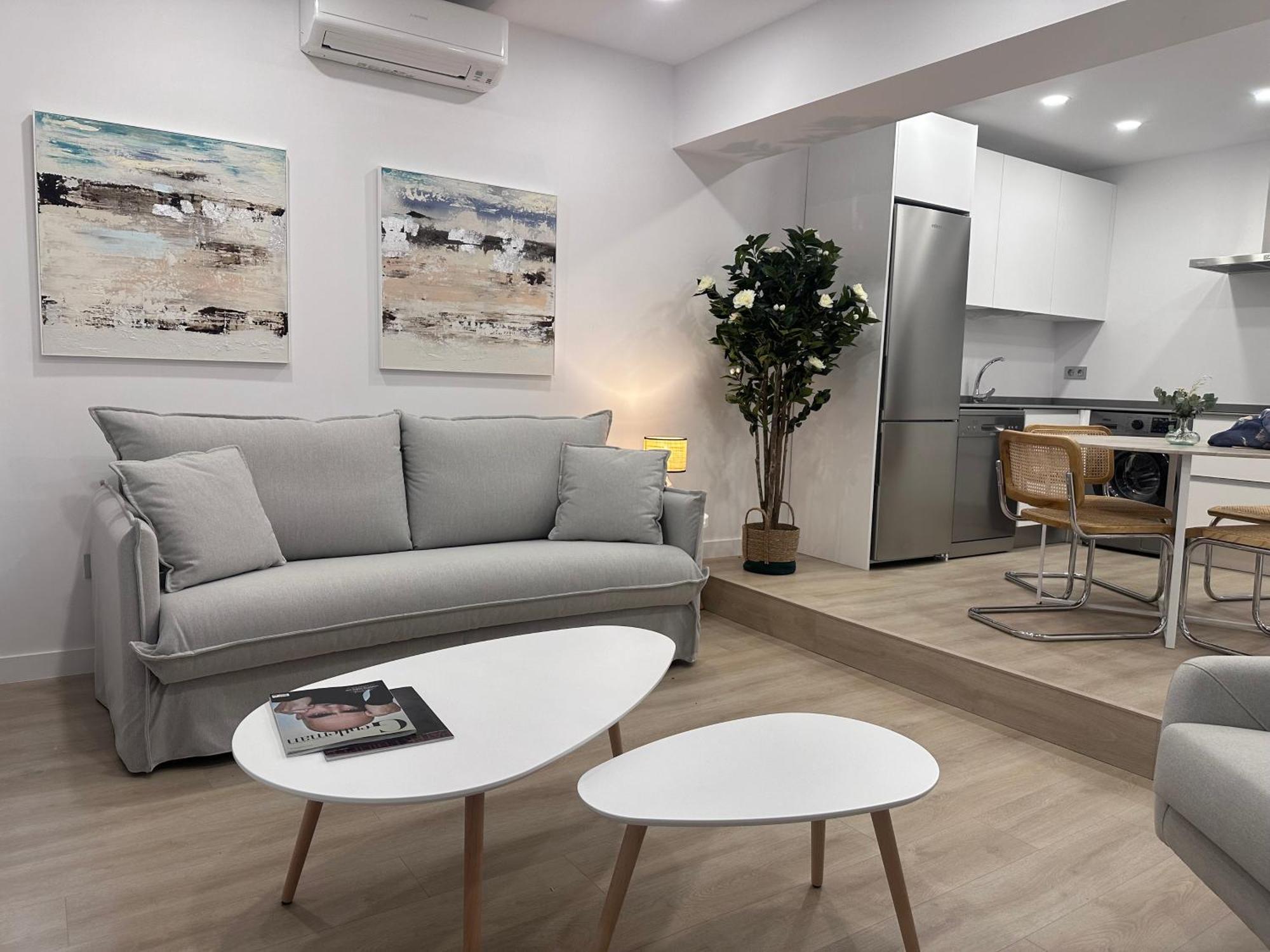Apartamentos Paseo De La Estacion Σαλαμάνκα Εξωτερικό φωτογραφία