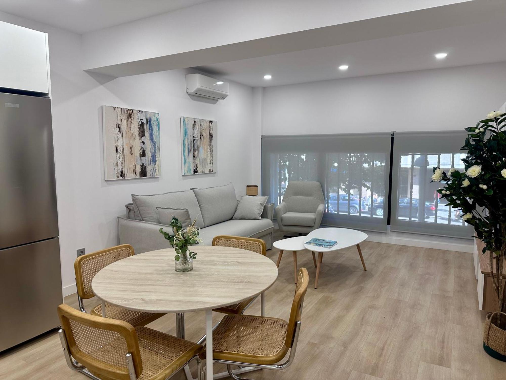 Apartamentos Paseo De La Estacion Σαλαμάνκα Εξωτερικό φωτογραφία